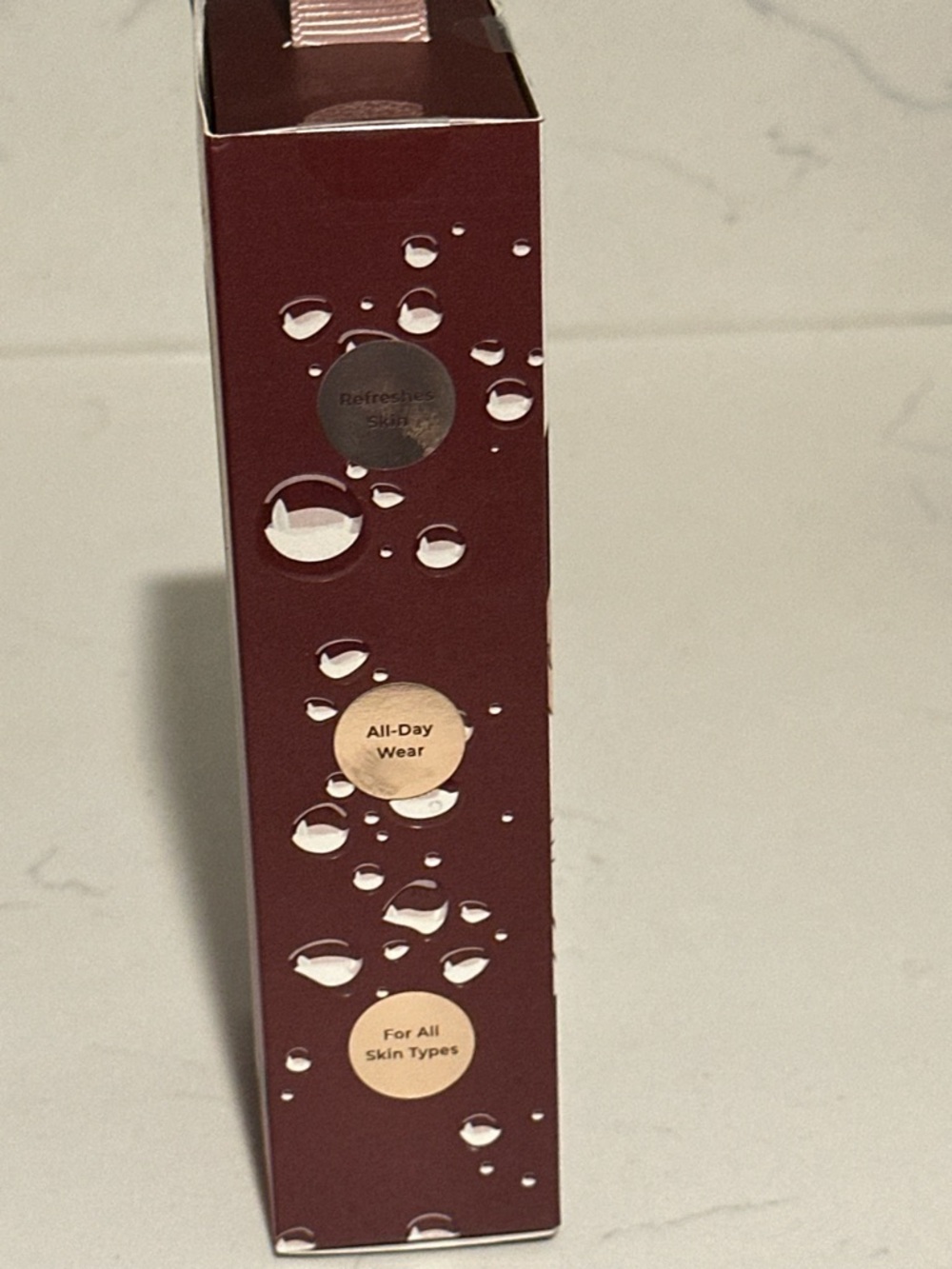 BCBGeneration Mattifying Setting Spray — Pink Box - Picture 2 of 3